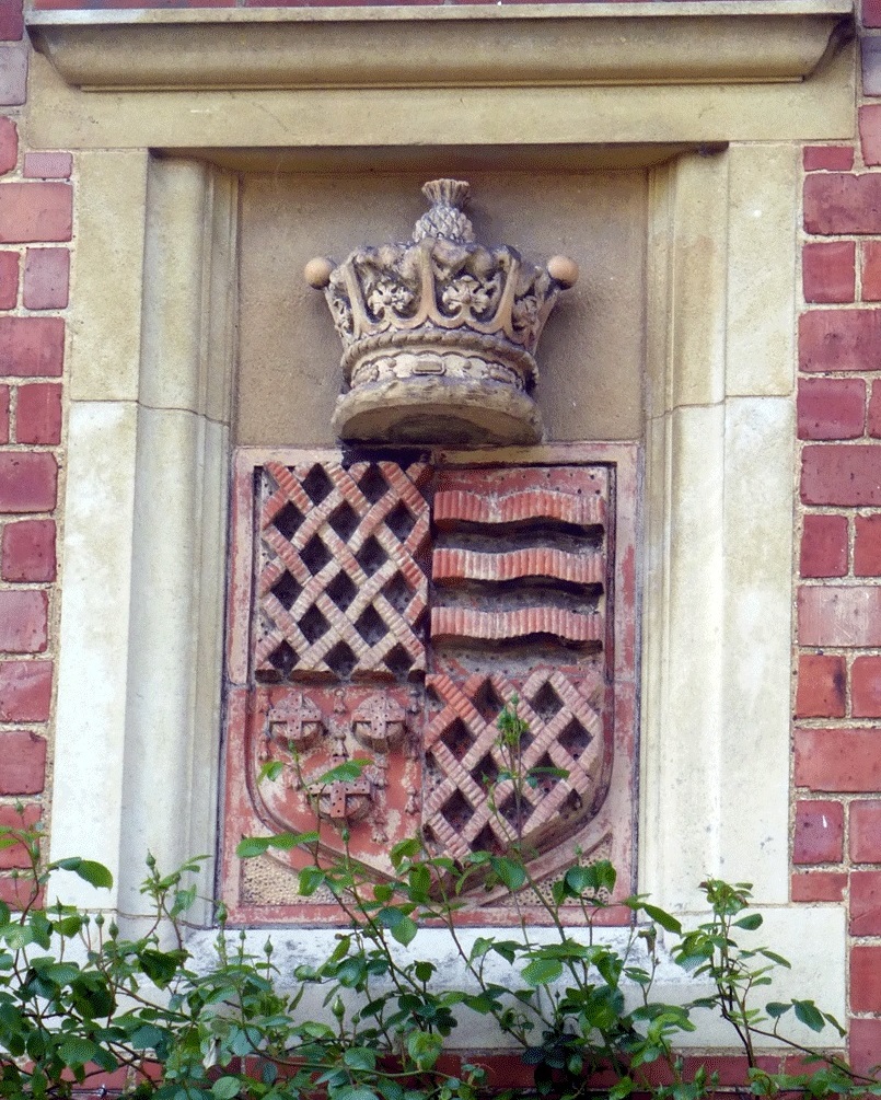 Ancaster Crest